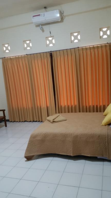 Tempatku Indonesian Restaurant And Rooms スンギギ エクステリア 写真