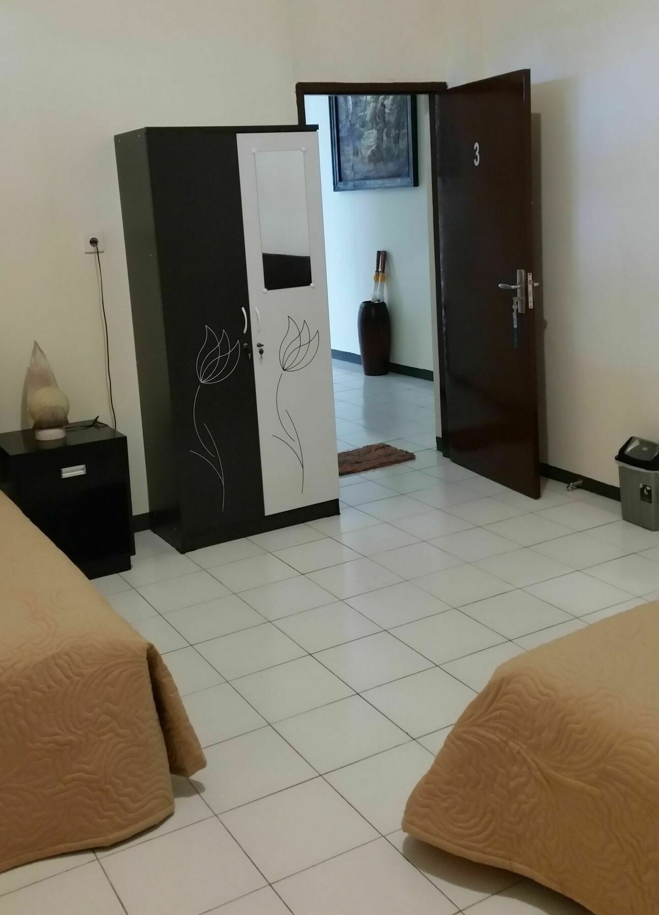 Tempatku Indonesian Restaurant And Rooms スンギギ エクステリア 写真